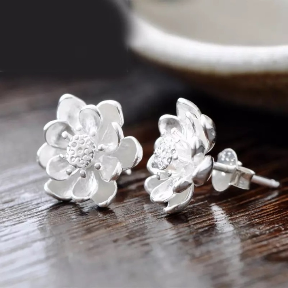 Minimalist Lotus Japanese Oriental Floral Plant 925 Sterling Silver Stud Earring - Picture 4 of 9